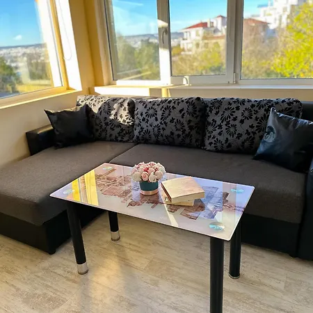 Joy 公寓 瓦爾納